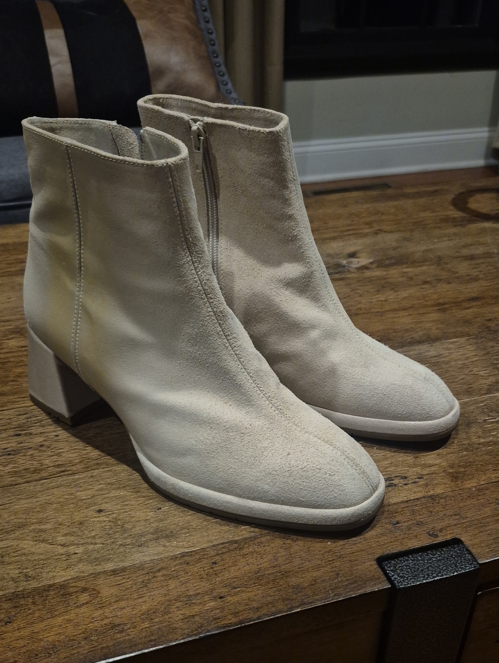 Women's Softwaves Leeza Sand Suede Block Heel Ankle Boots Sz 38 and 1/2